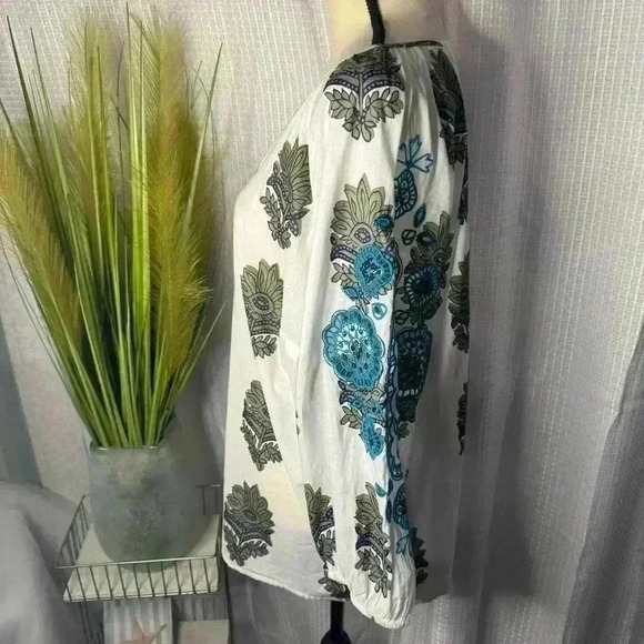 Talbots Women’s 1X Blouse Blue Imari Floral Medallion 3/4 Sleeve Crochet Accents - Picture 6 of 13